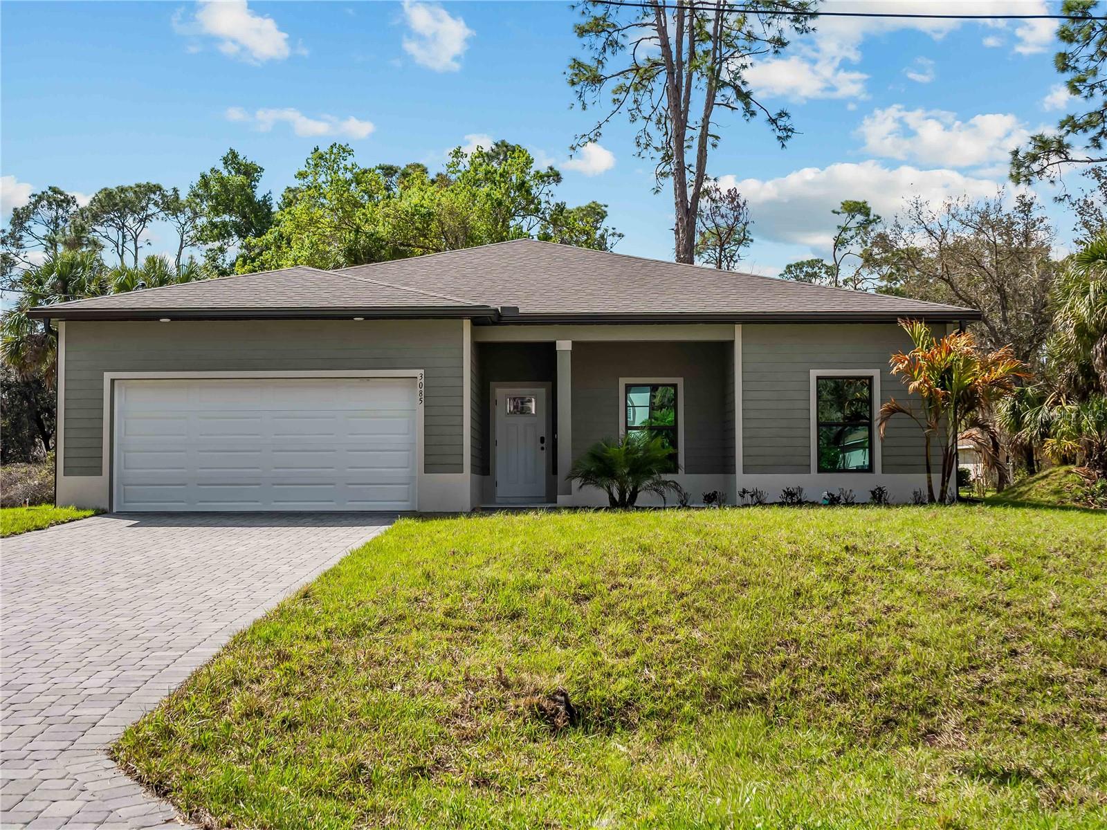 3085 STOCKTON AVE - Photo 1
