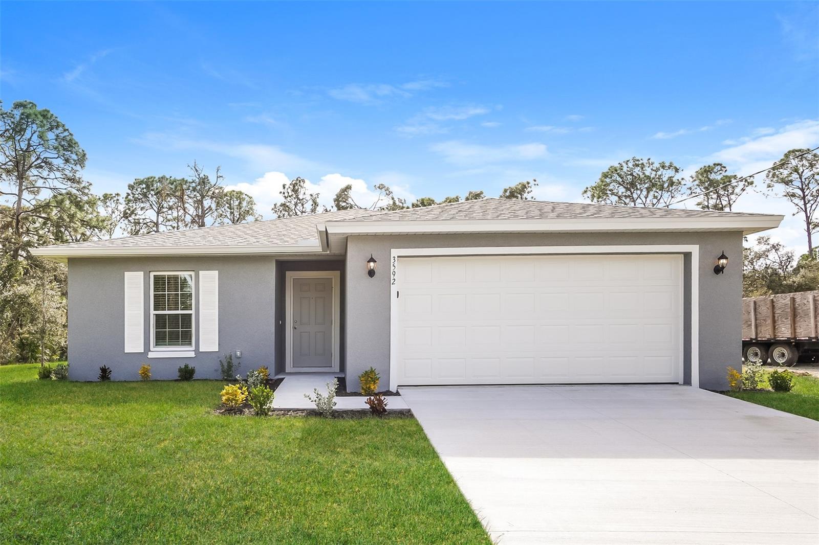 3592 GIBLIN DR - Photo 1