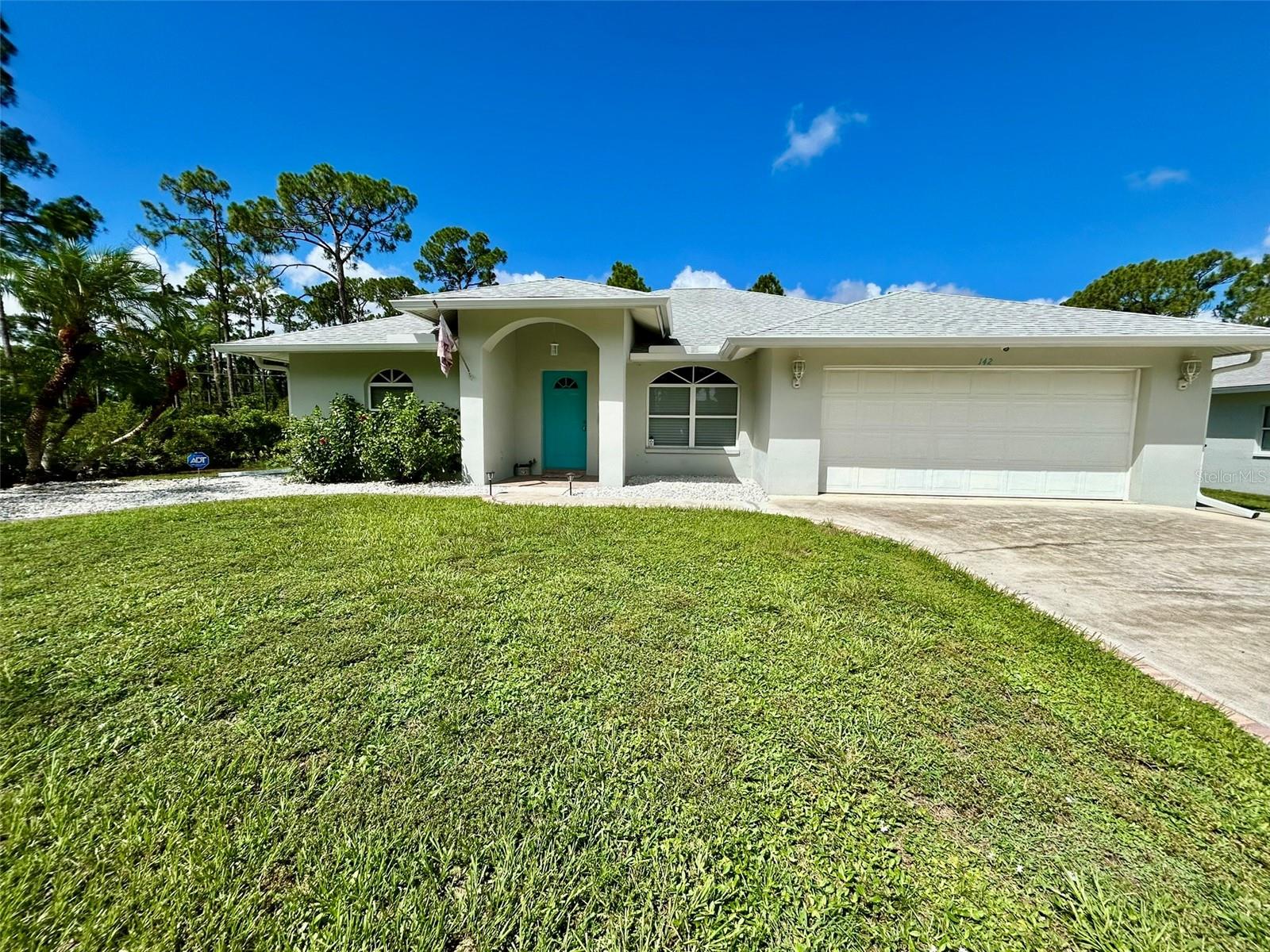 142 SOLANA ST - Photo 1
