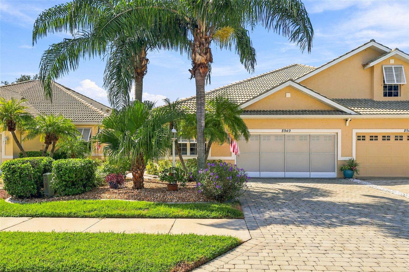 8949 HAWK NEST LN - Photo 1