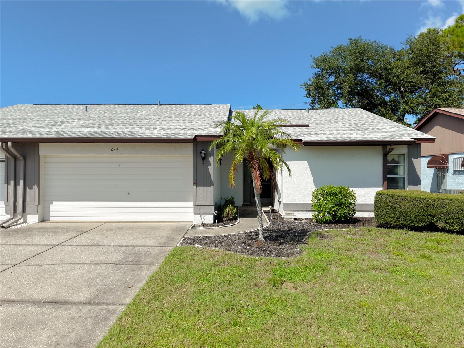 665 FOXWOOD BLVD #665 - Photo 1