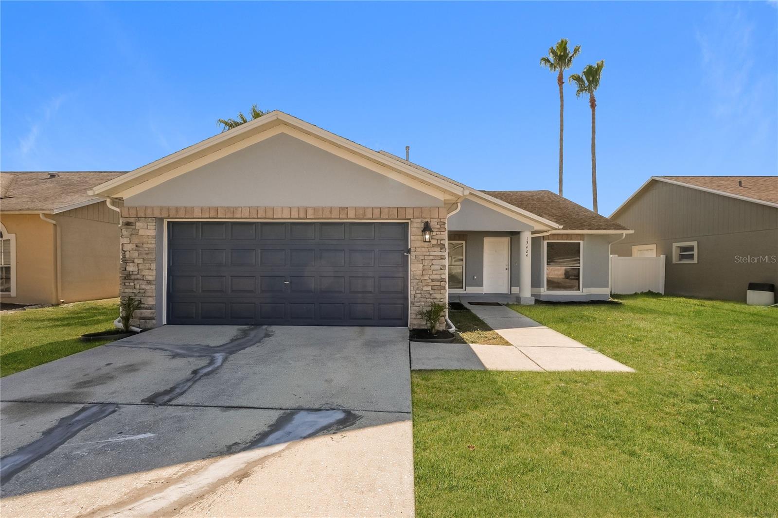 13424 SILVERCREEK DR - Photo 1