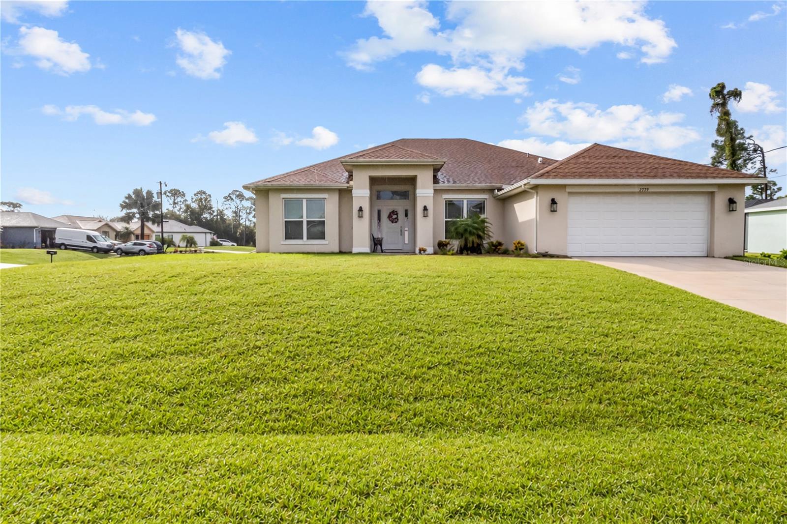 2779 STARVIEW AVE - Photo 1
