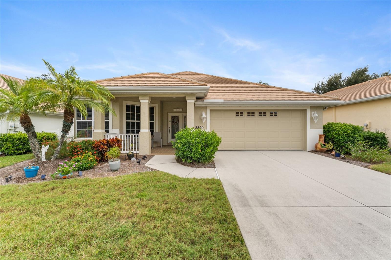 2290 MOSSY OAK DR - Photo 1