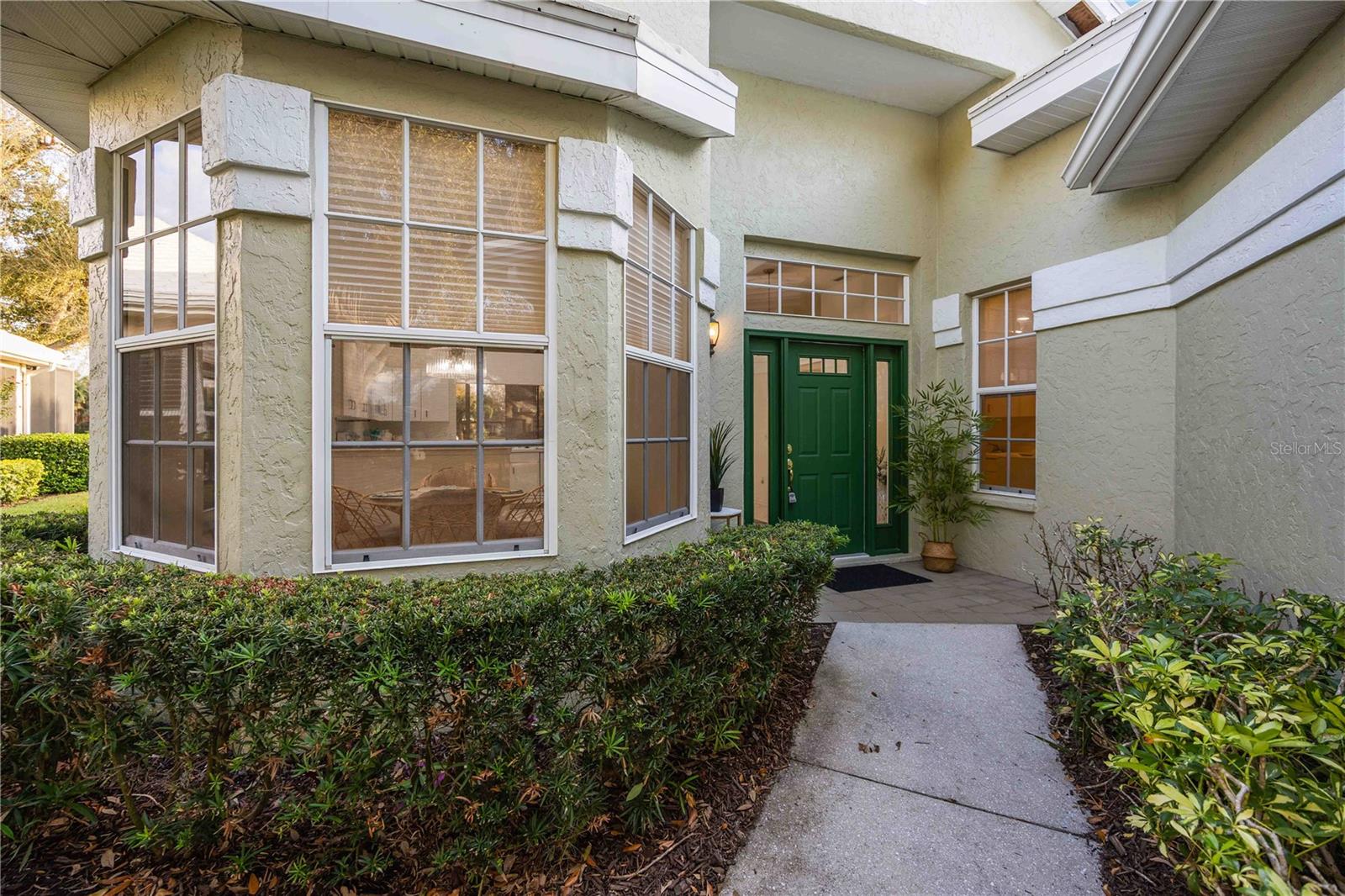 547 FALLBROOK DR - Photo 1
