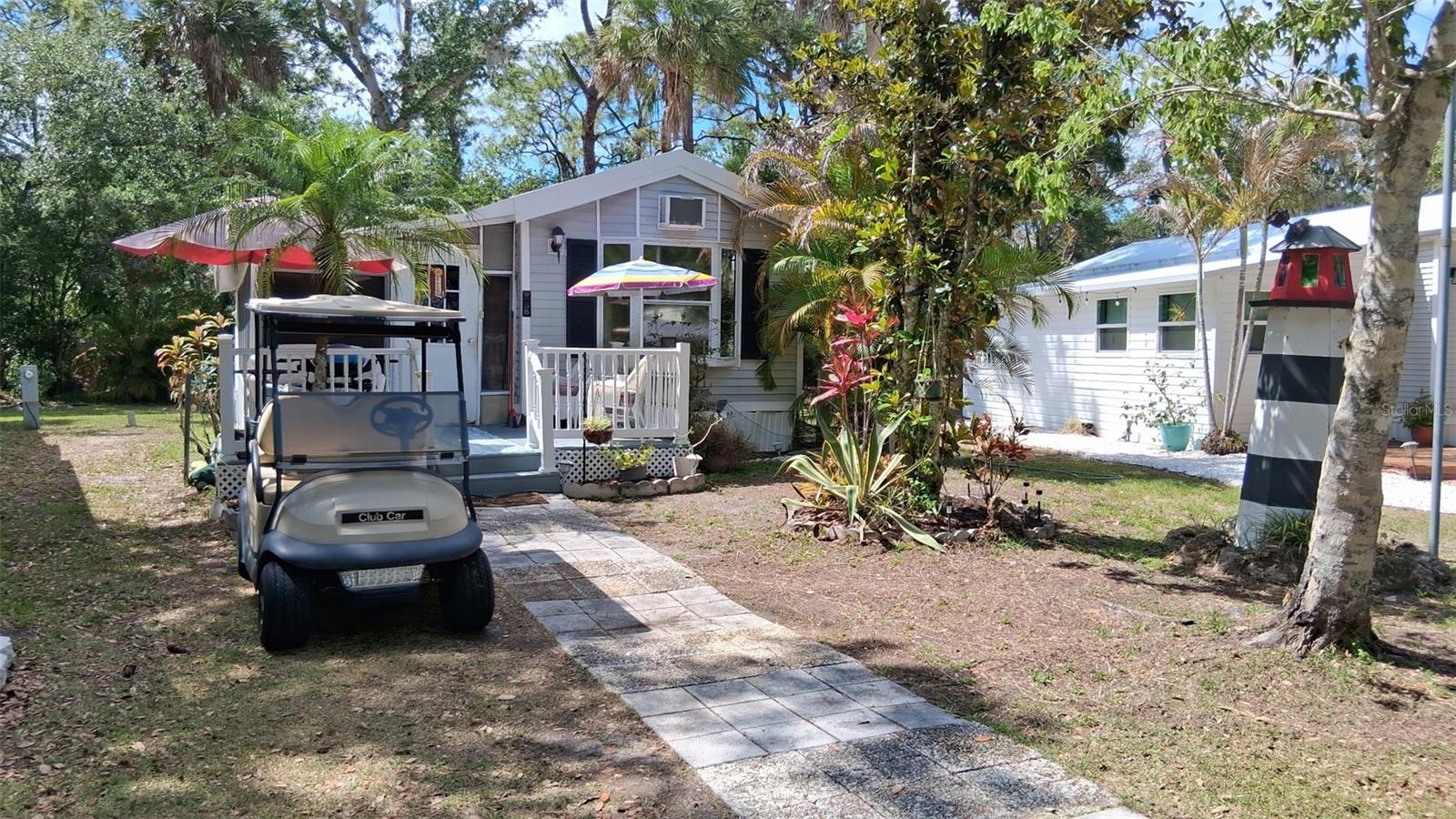 1300 N RIVER RD #W 86 - Photo 1