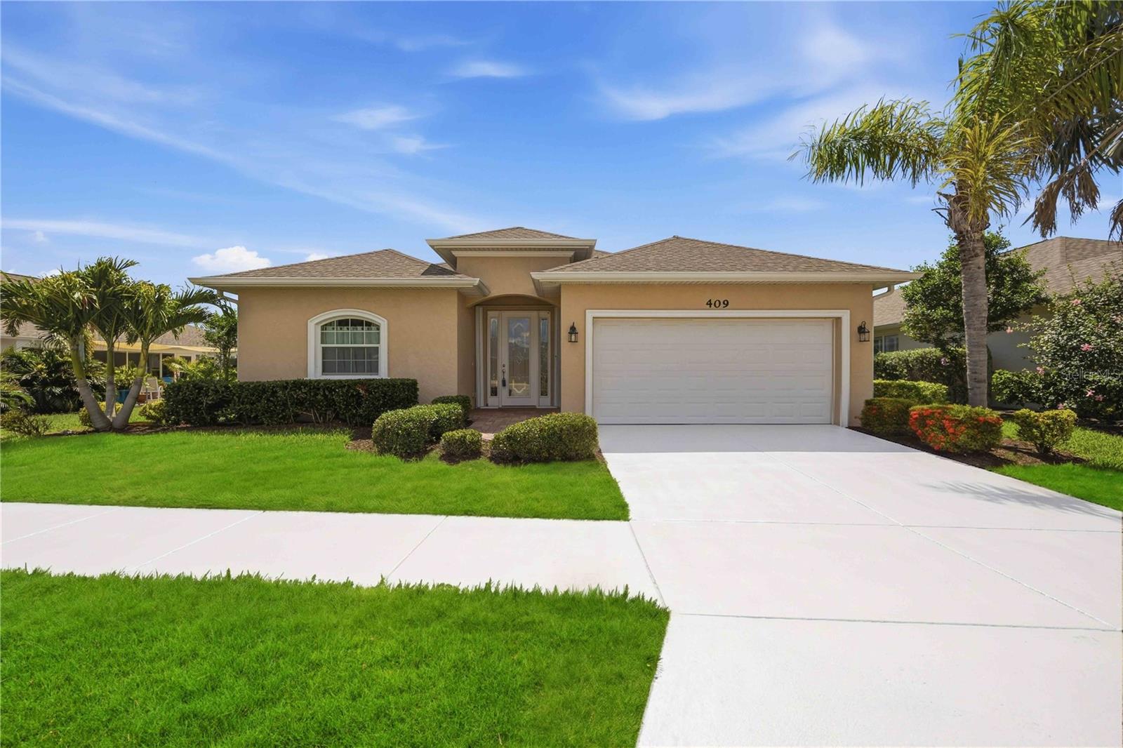 409 TOMOKA DR - Photo 1