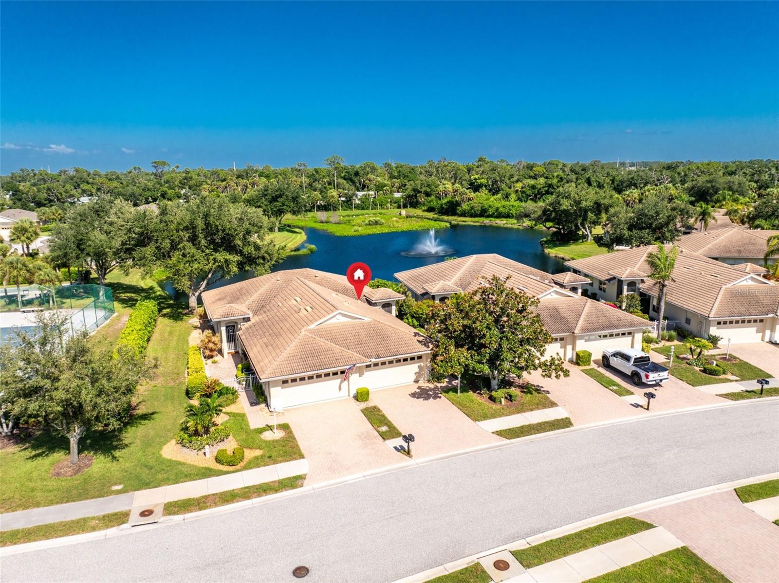 1050 YOSEMITE DR - Photo 1