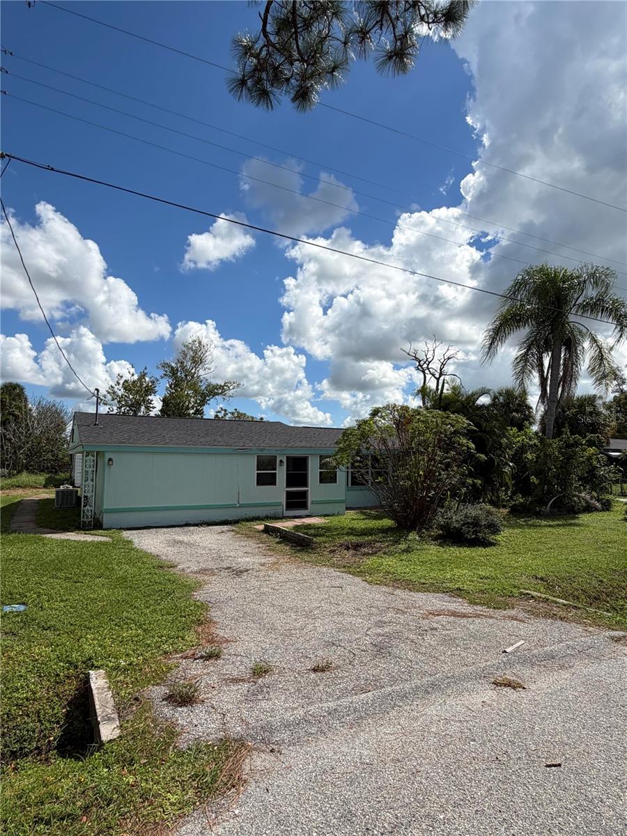 25 WARREN AVE - Photo 1