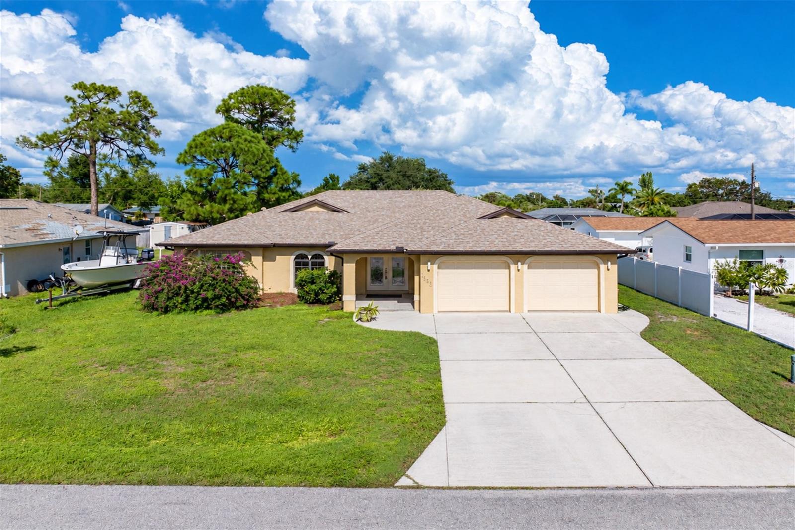 1881 NEPTUNE DR - Photo 1