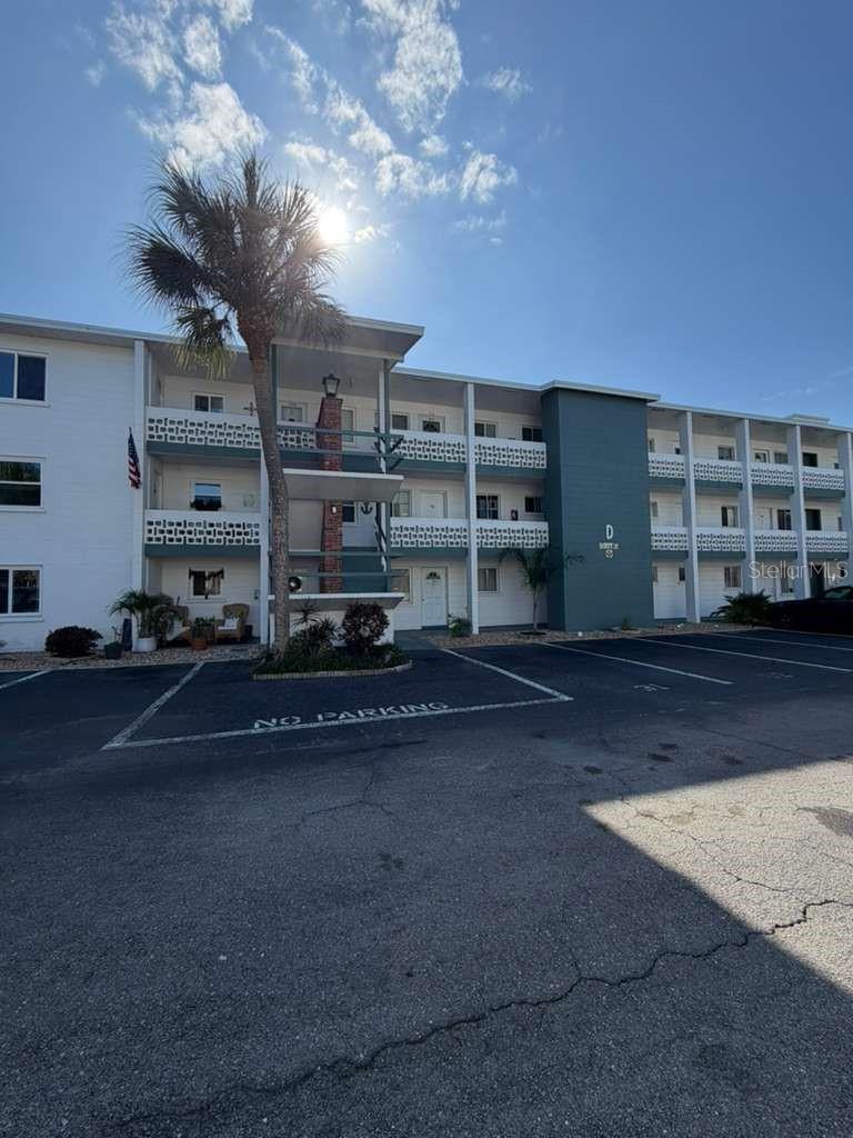 1832 SUNNY DR #D-32 - Photo 1