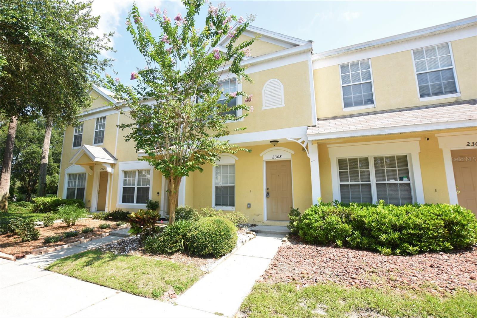 2308 LAKE WOODBERRY CIR - Photo 1