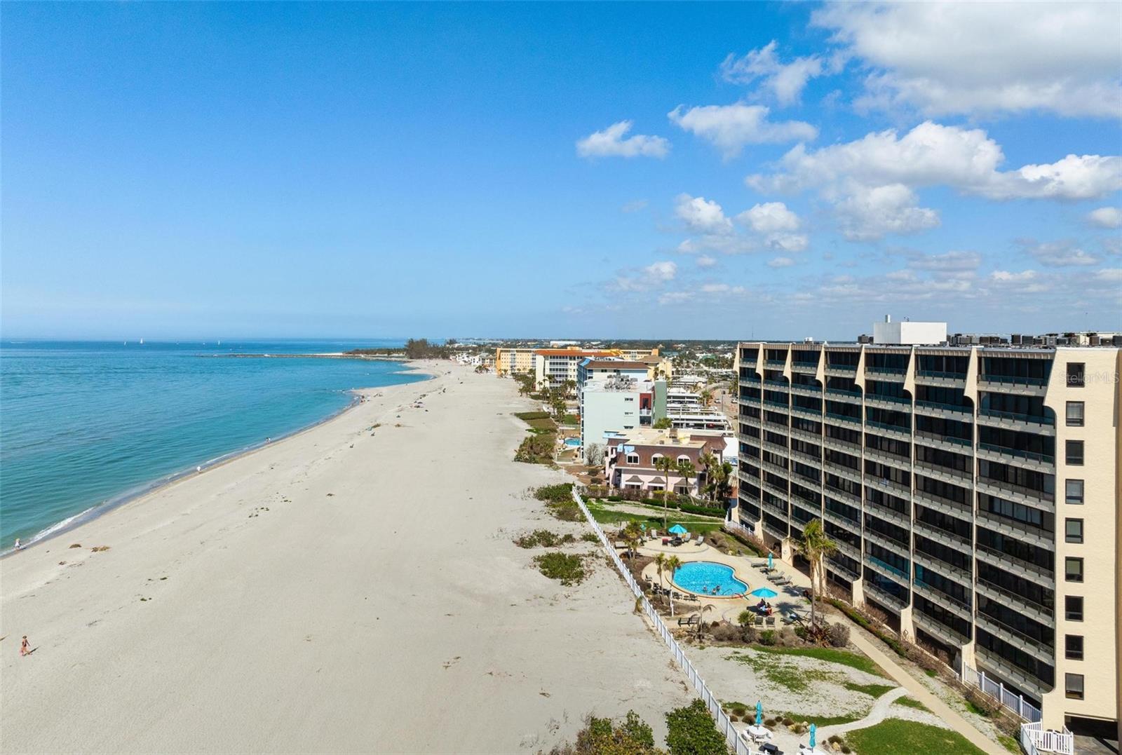 840 THE ESPLANADE N #104 - Photo 1