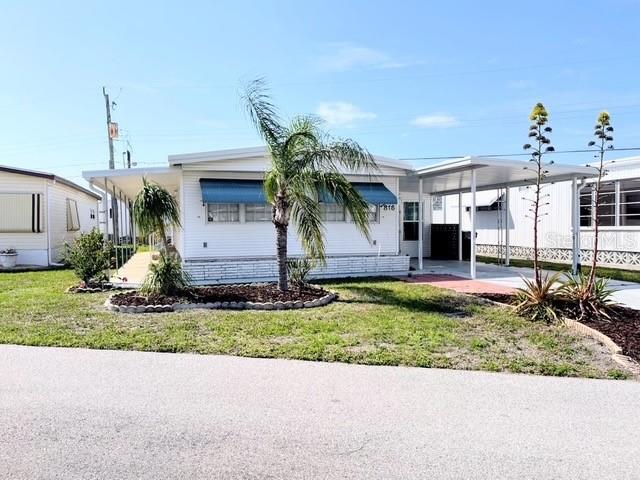 816 TURF - Photo 1