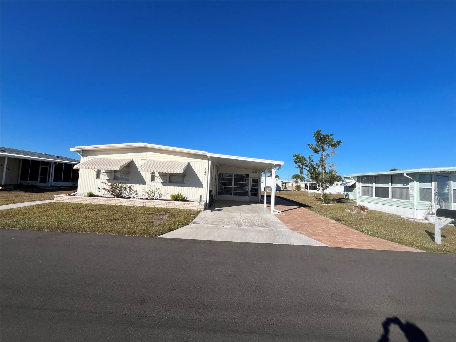 824 CERVINA DR - Photo 1