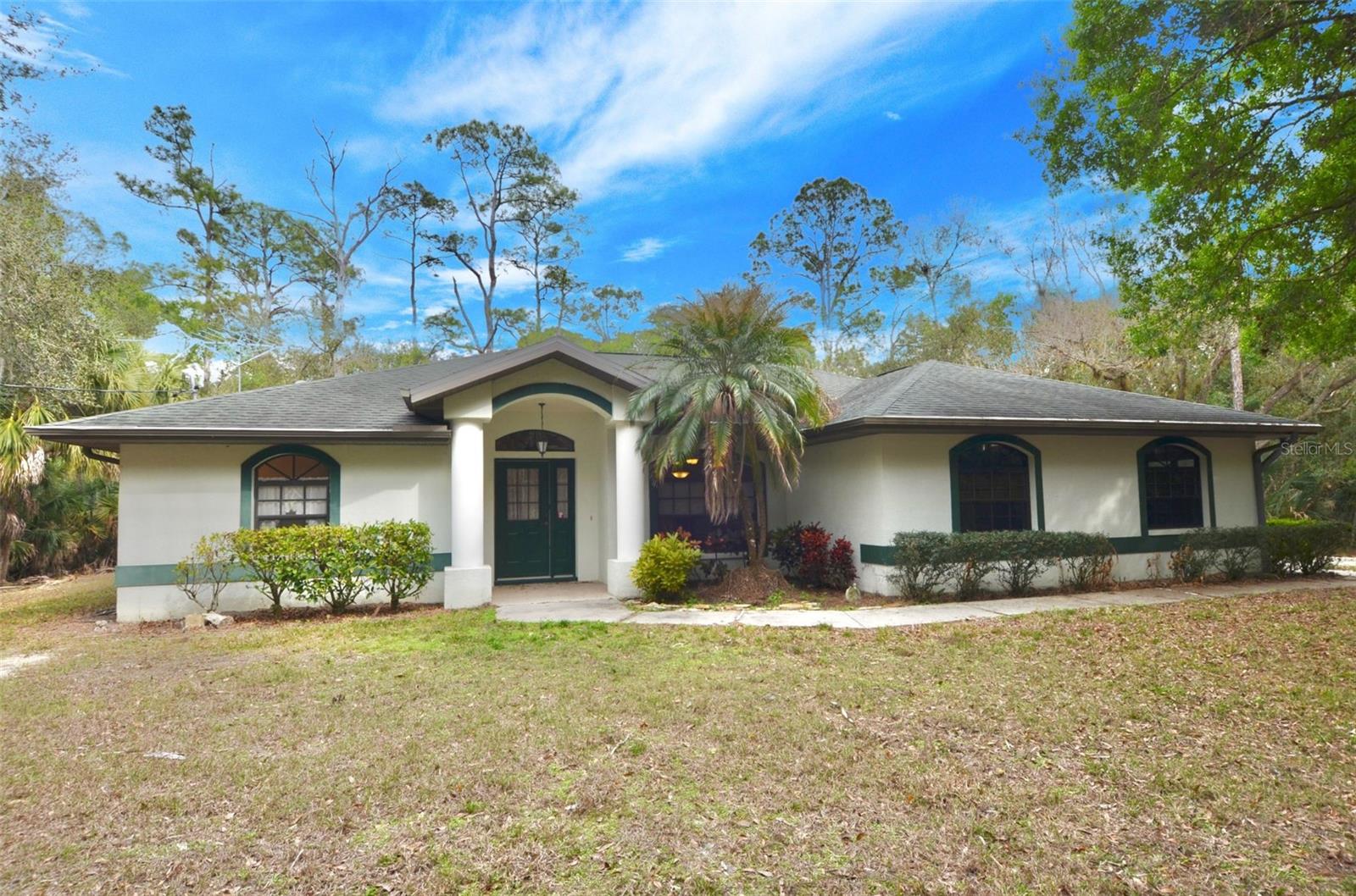 6514 N BISCAYNE DR - Photo 1