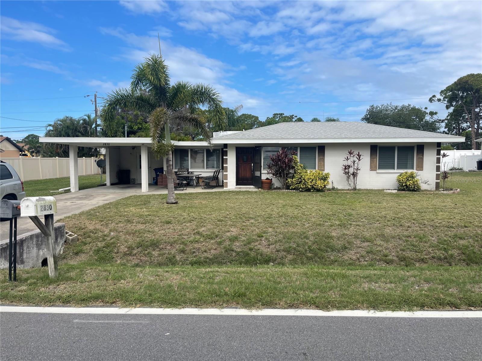 2830 SIESTA DR - Photo 1