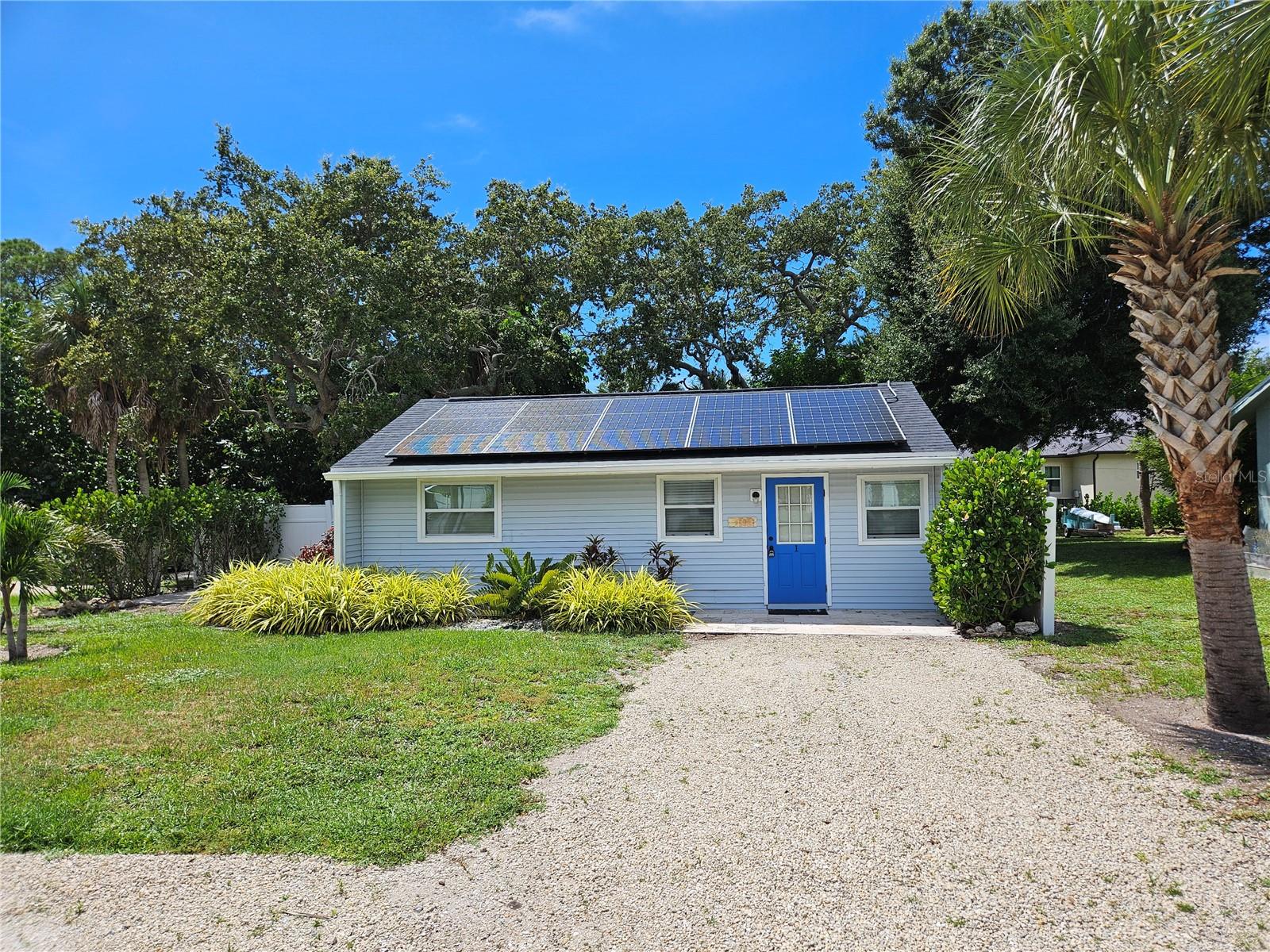 5042 LINDA ST #A - Photo 1