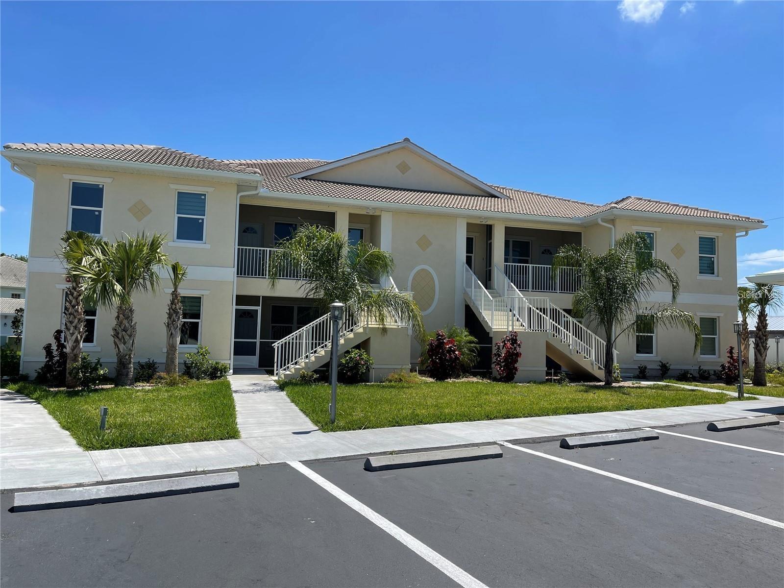 200 GARDENS EDGE DR #214 - Photo 1
