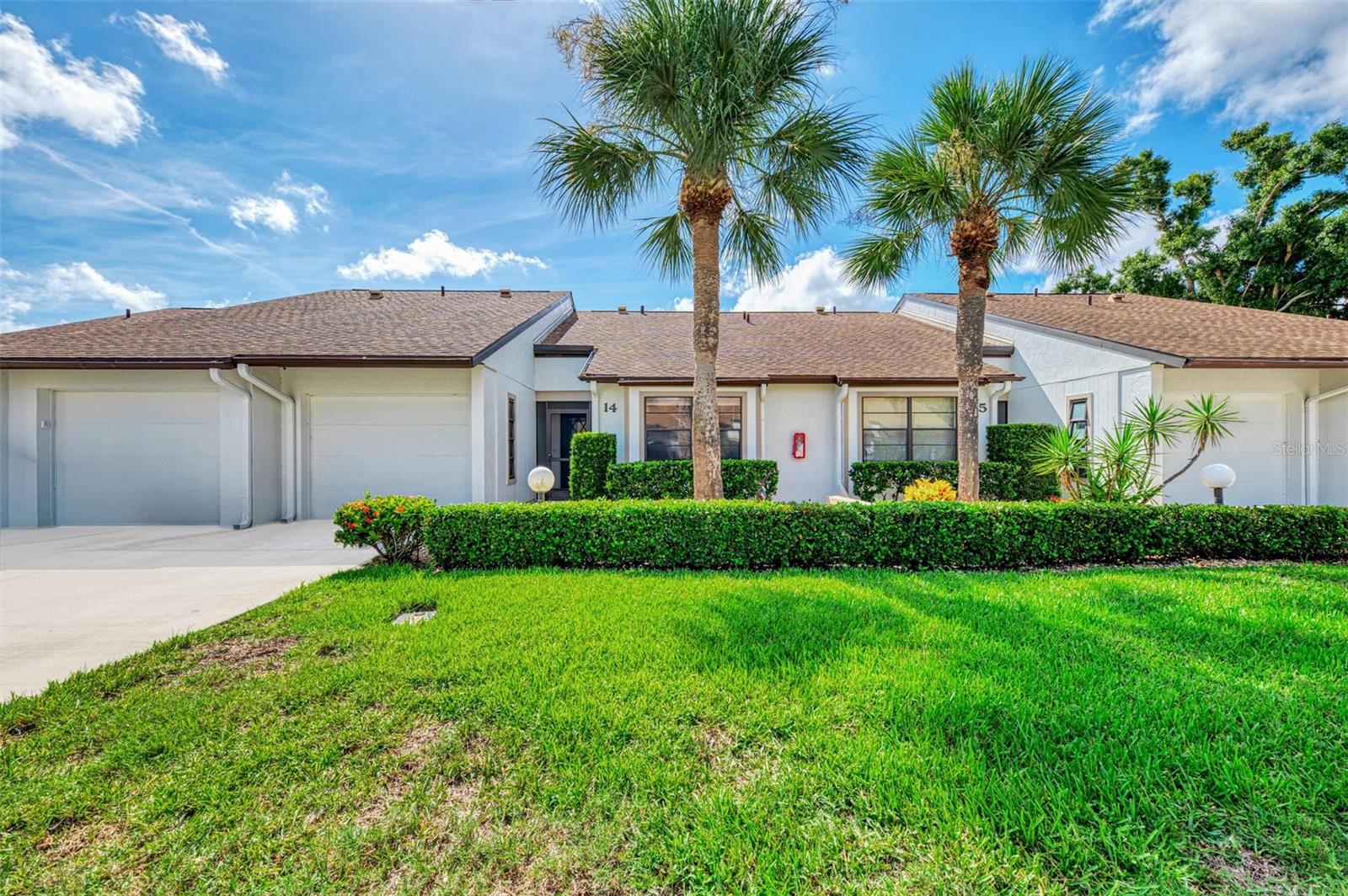 1211 CAPRI ISLES BLVD #14 - Photo 1