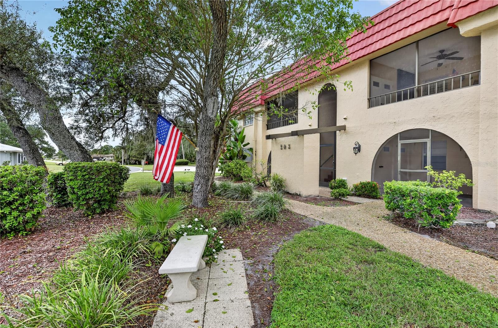 203 RUBENS DR #F - Photo 1