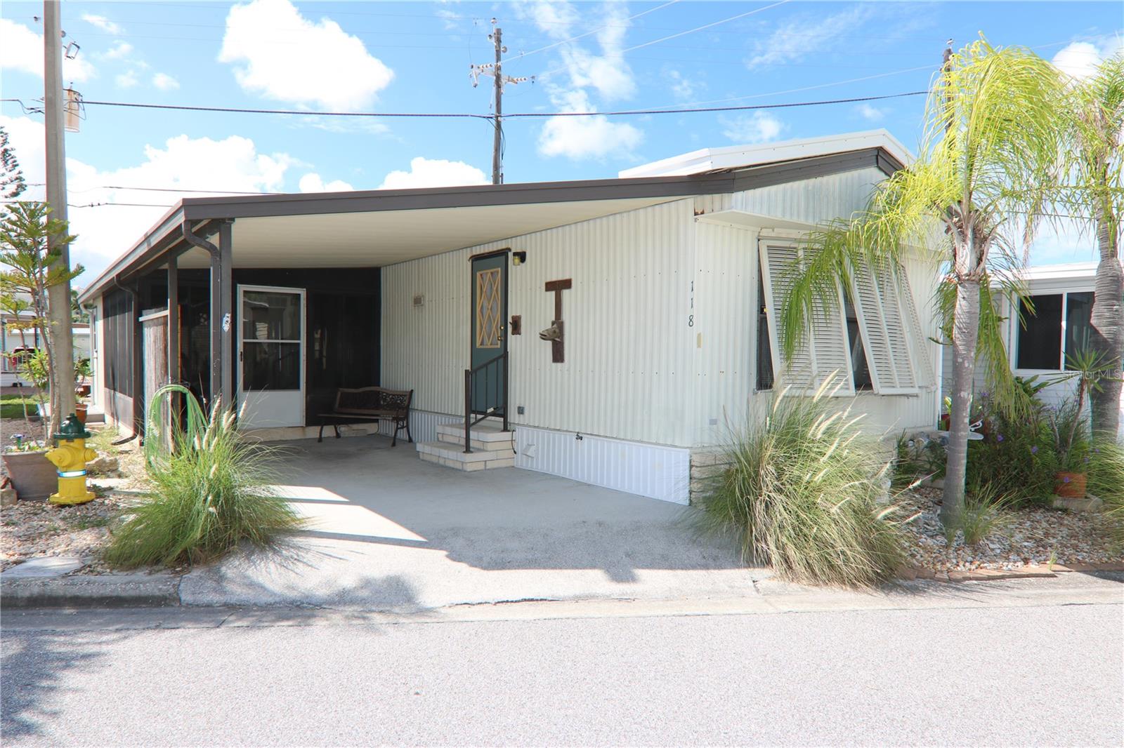 118 N STARBOARD DR - Photo 1