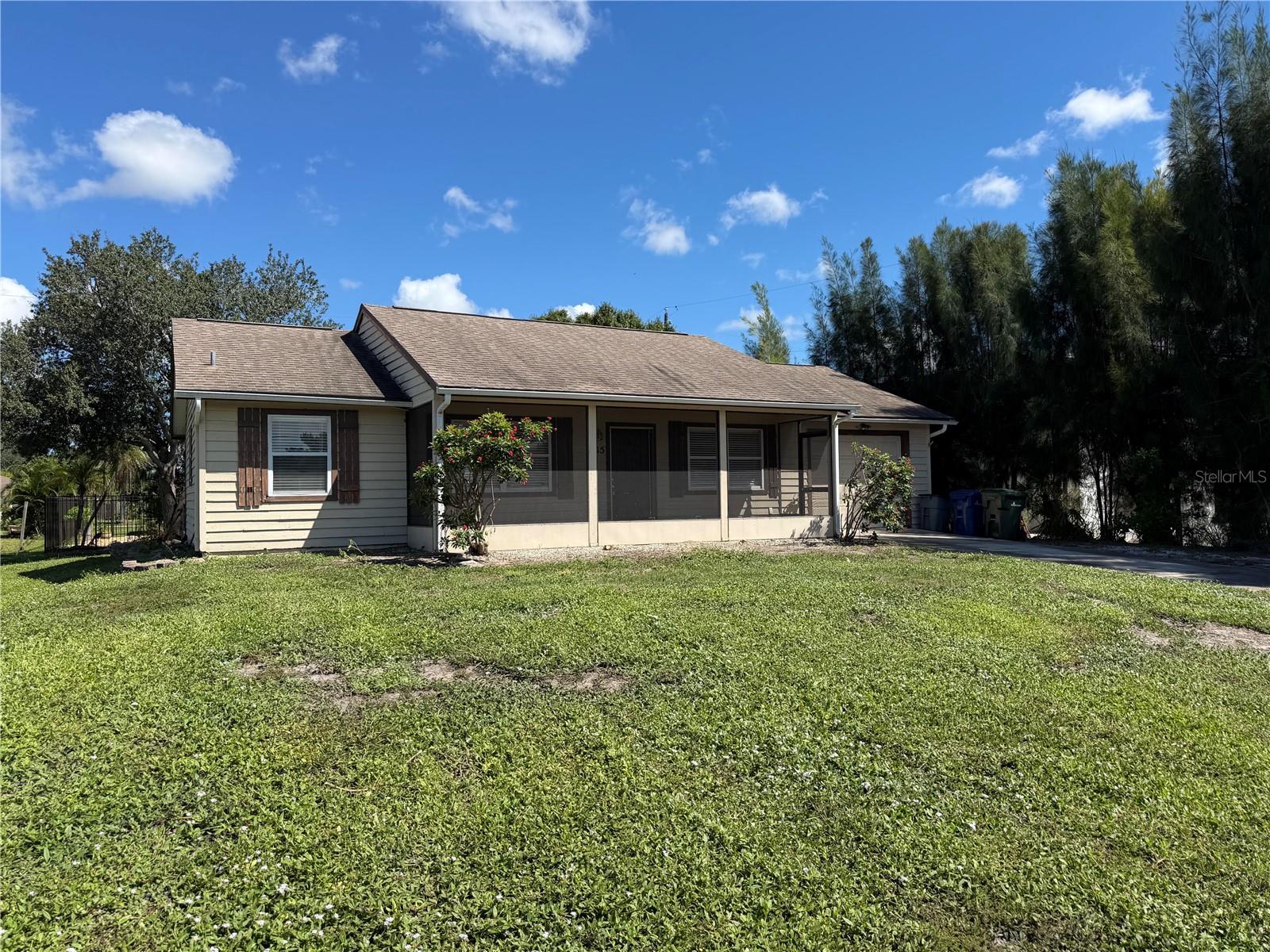 885 DARWIN RD - Photo 1