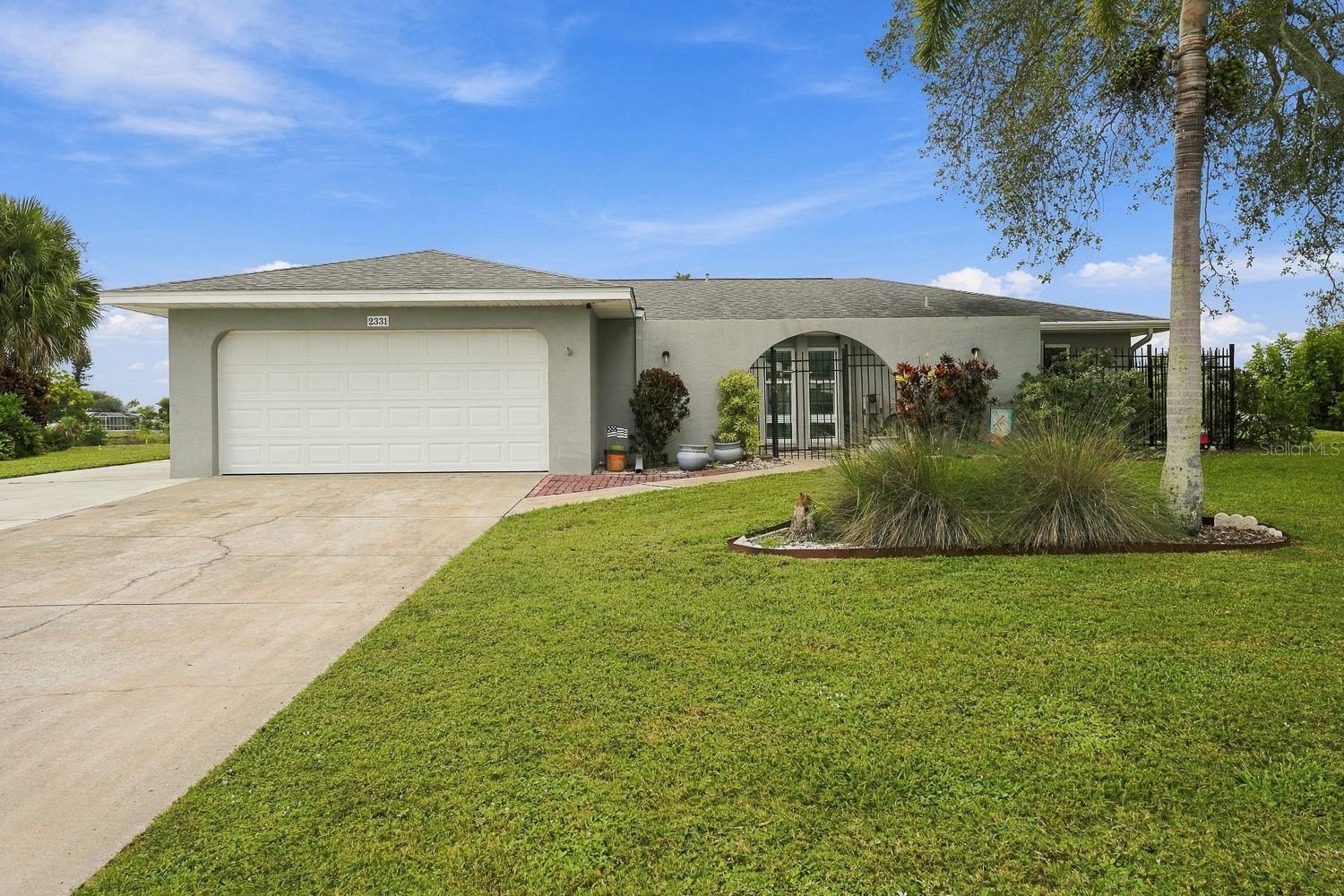 2331 SANDLEWOOD DR - Photo 1