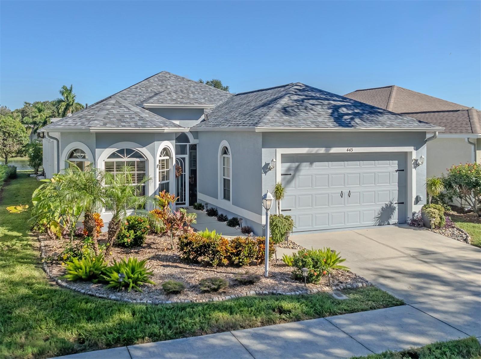443 BERMUDA ISLES CIR - Photo 1