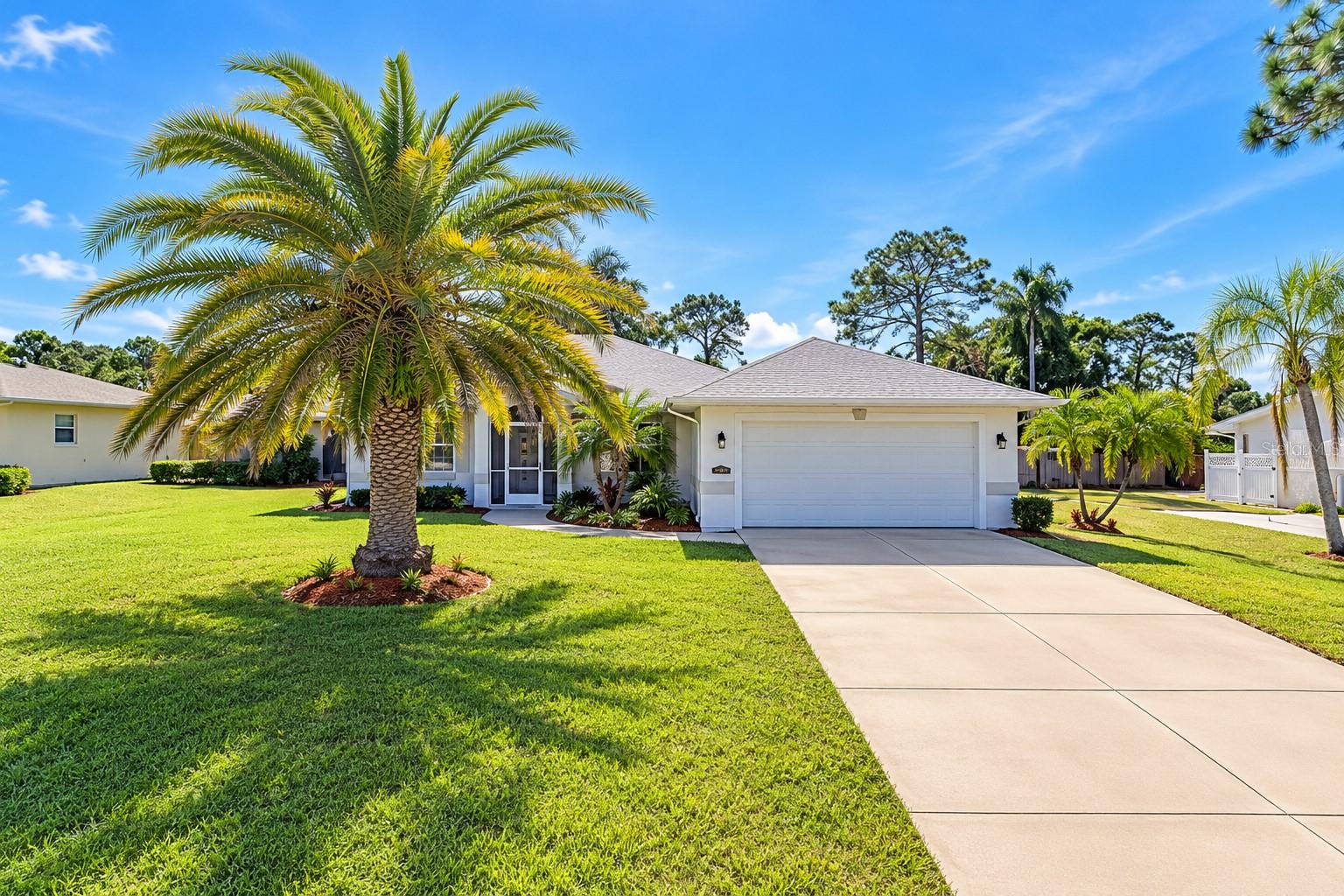 1551 ROYAL RD - Photo 1