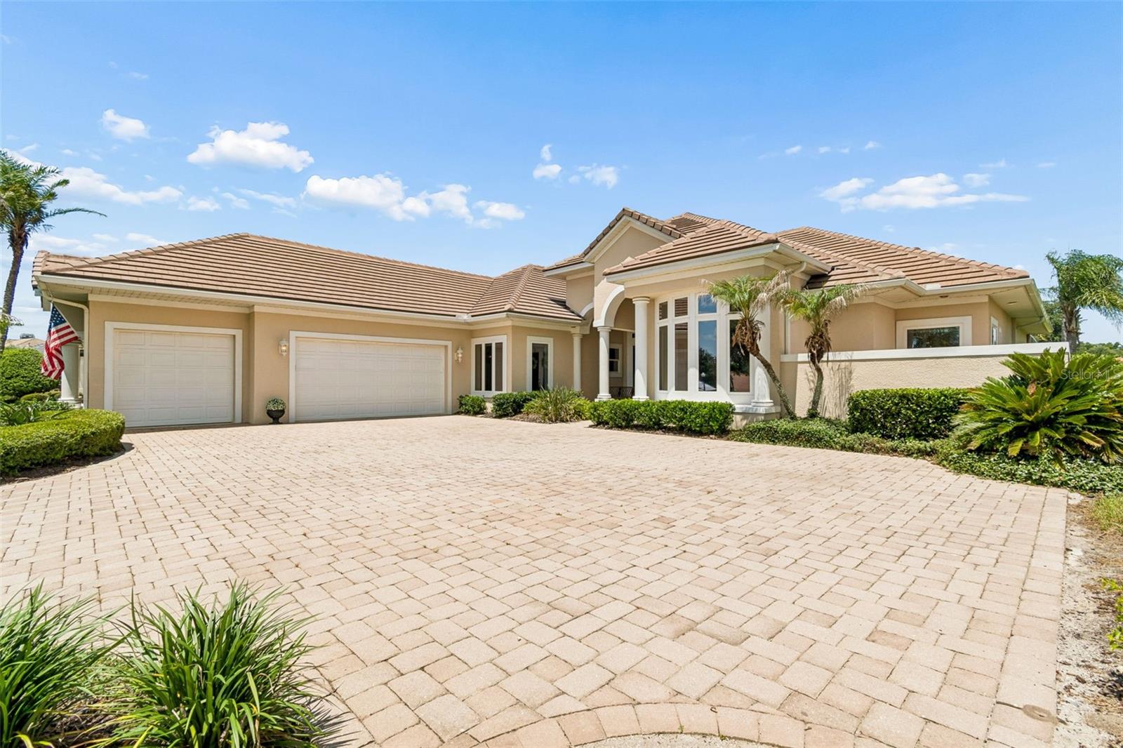 12749 GRAND TRAVERSE DR - Photo 1