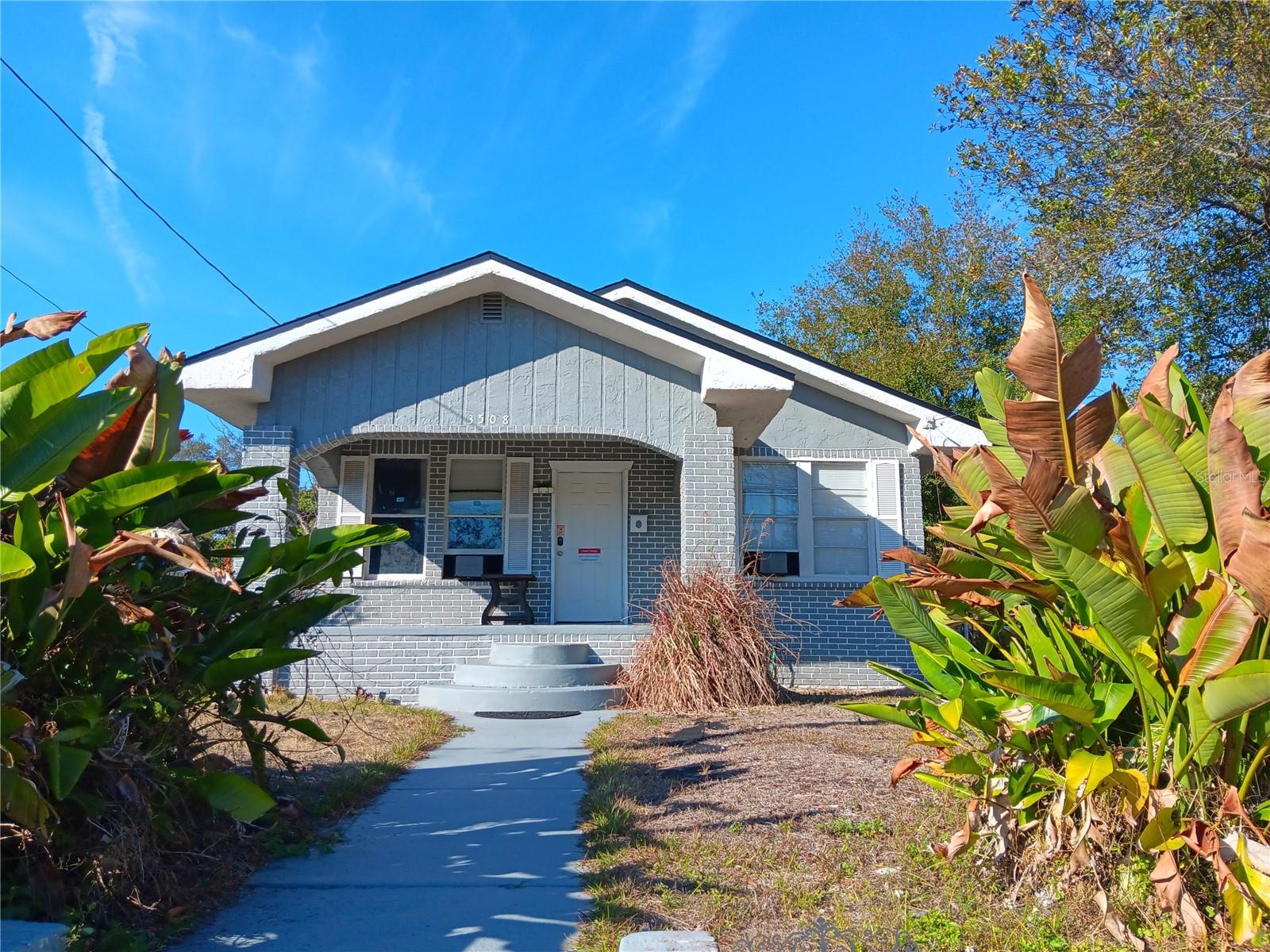 3508 E 28TH AVE - Photo 1