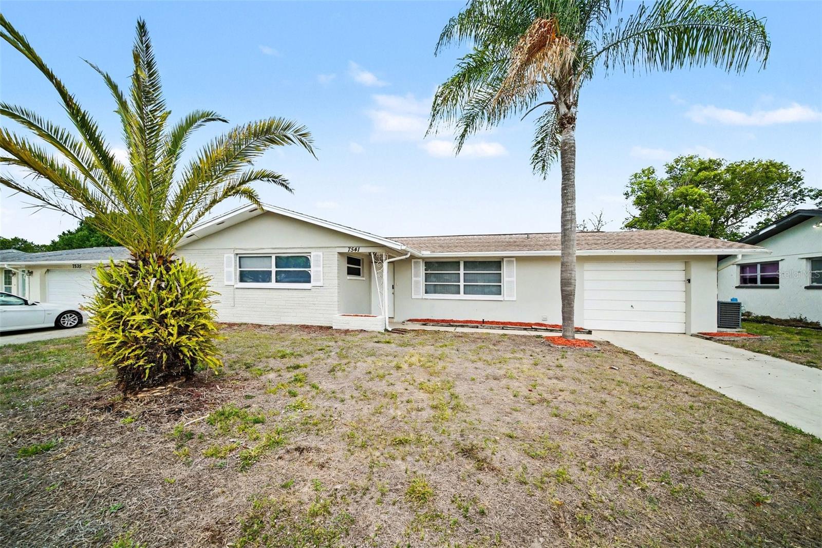 7541 SPIREA DR - Photo 1