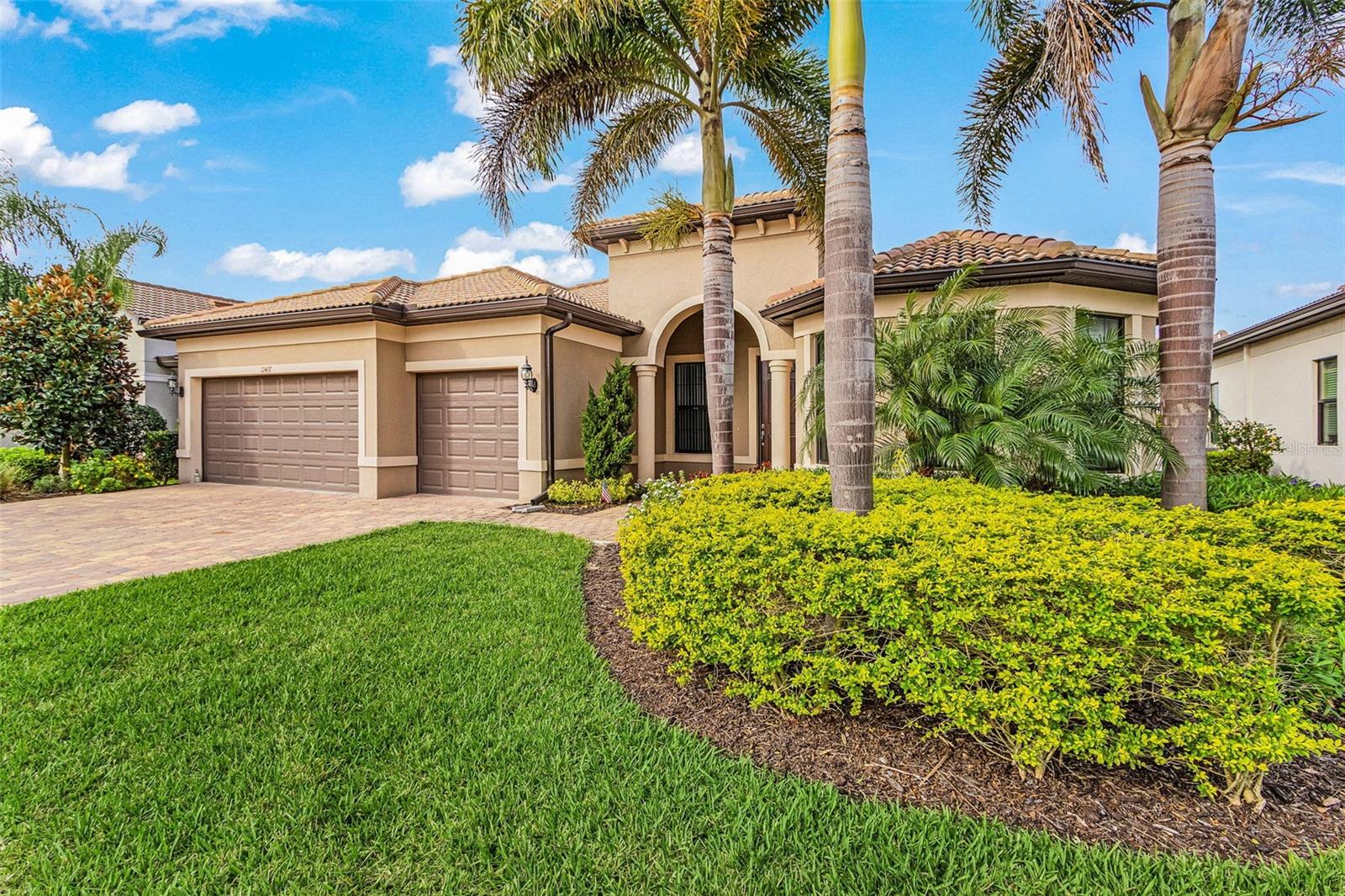 12437 GOLDEN SAGE DR - Photo 1