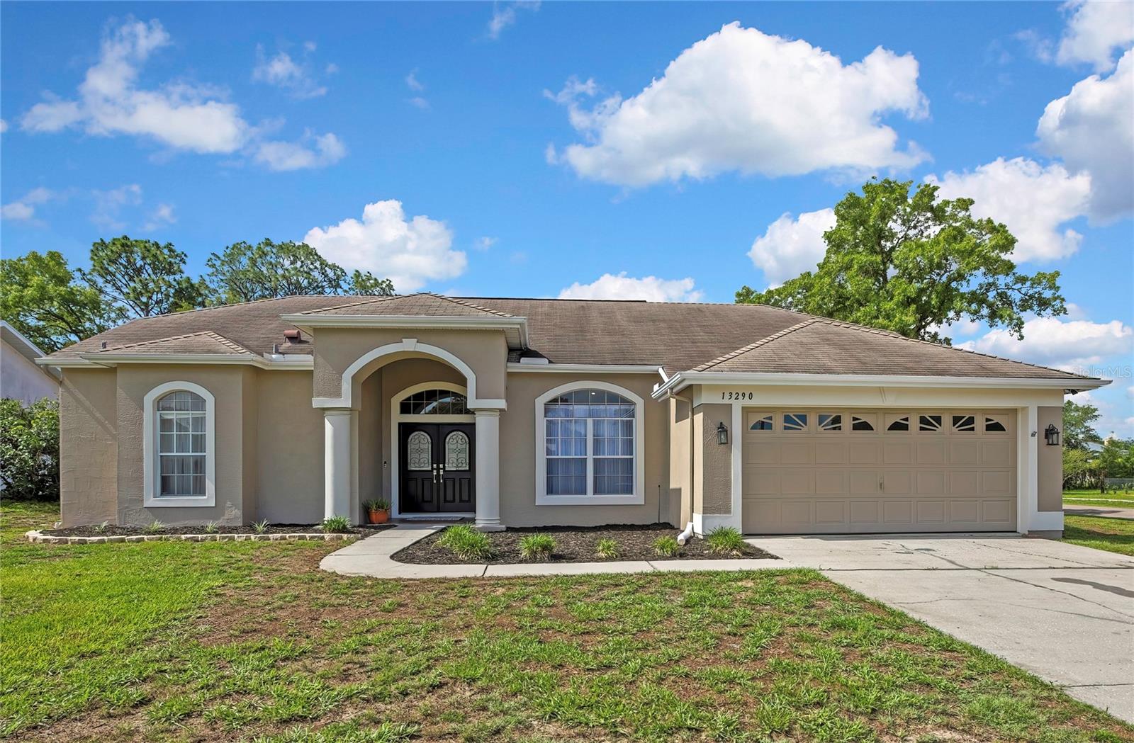 13290 DON LOOP - Photo 1