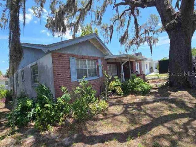 10914 QUEENS RD - Photo 1