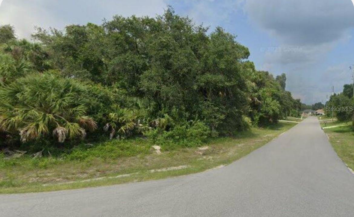 STARVIEW AVE - Photo 1