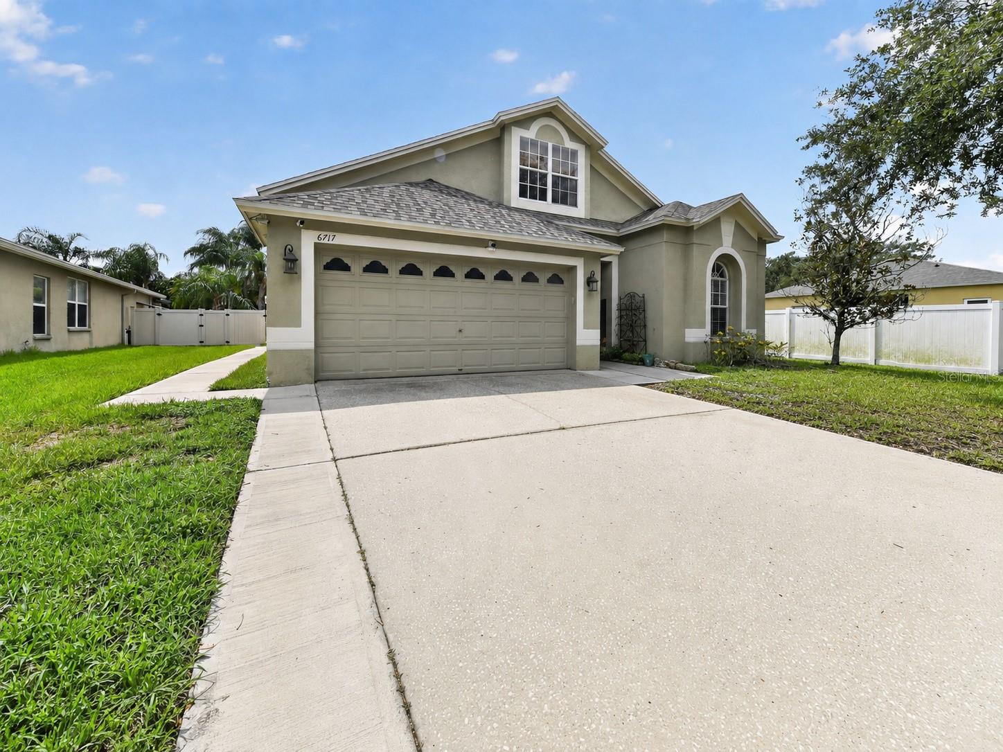 6717 GUILFORD CREST DR - Photo 1