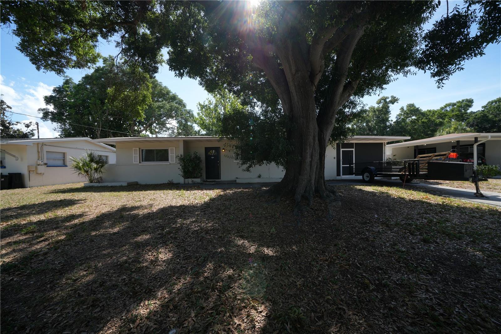 4517 S CLARK AVE - Photo 1