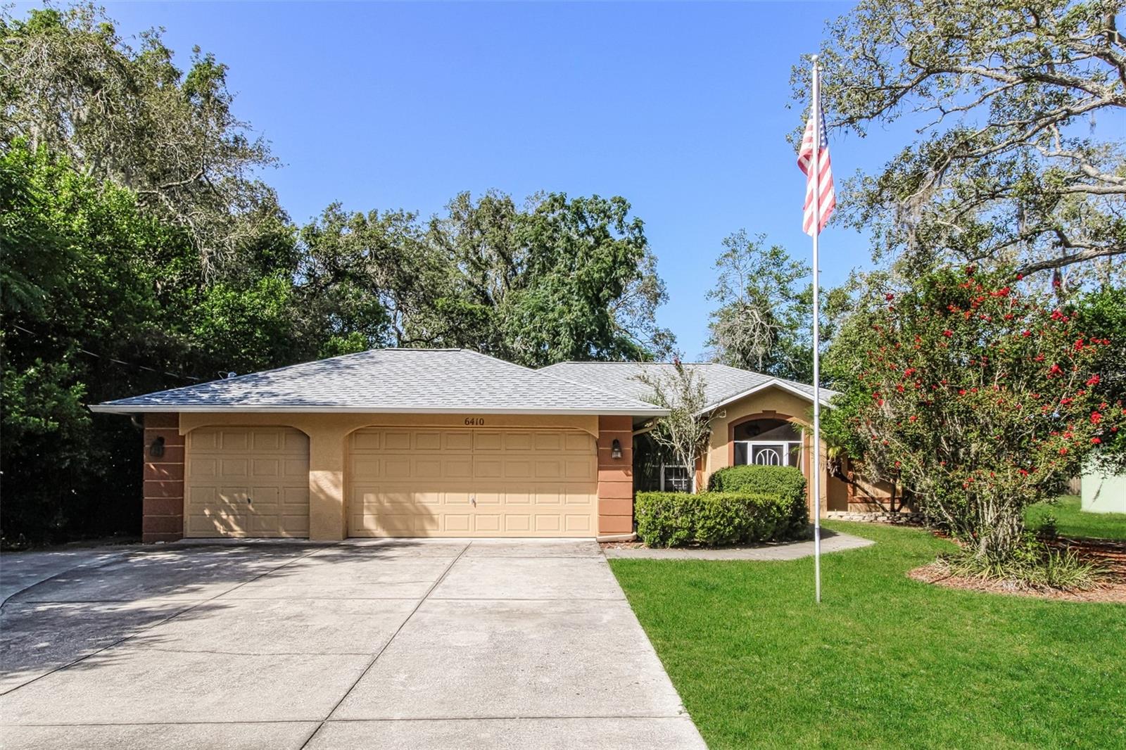 6410 JAMAICA RD - Photo 1