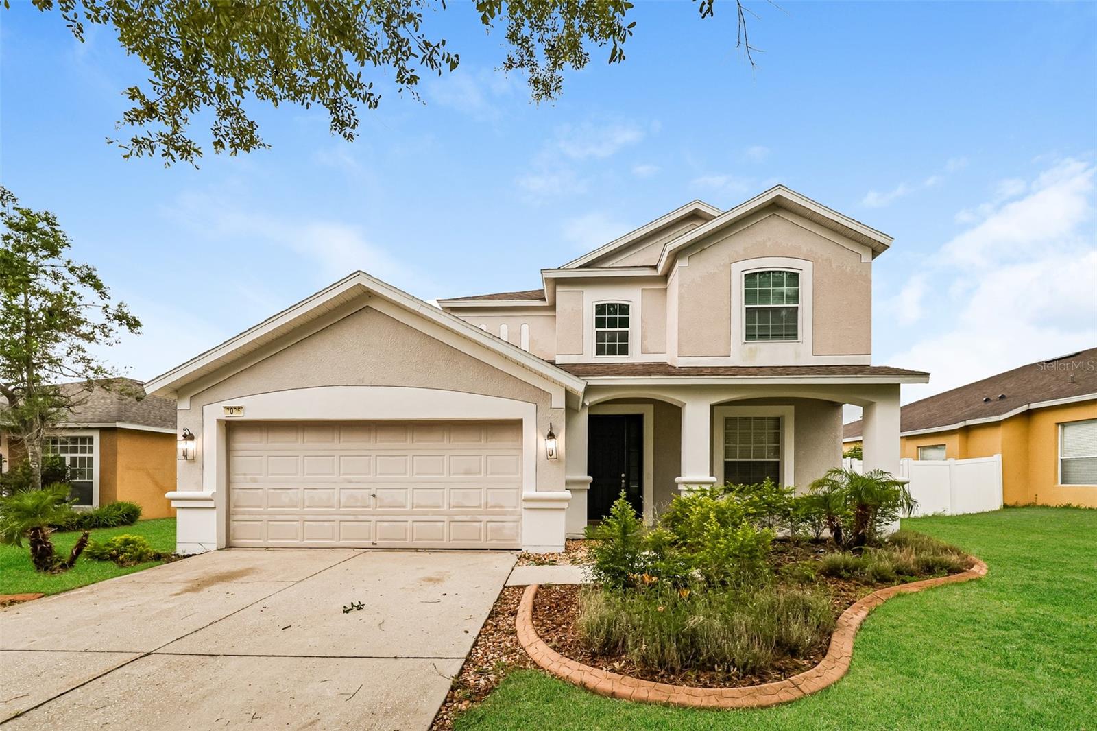 2026 HEARTLAND CIR - Photo 1