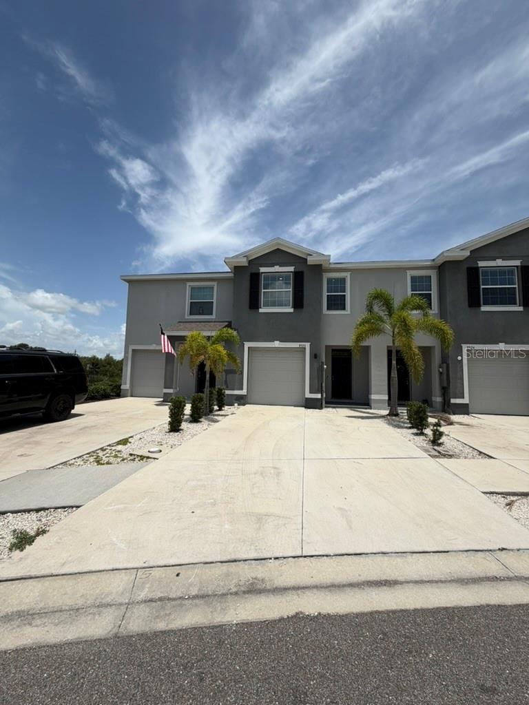8920 MILESTONE DR - Photo 1