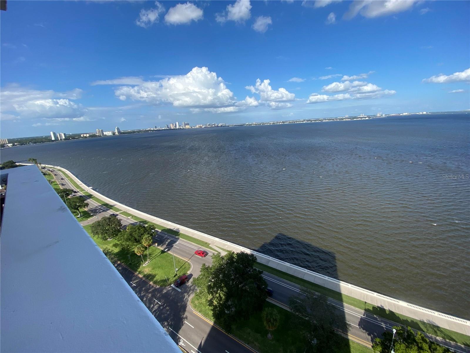 4015 BAYSHORE #17A - Photo 1