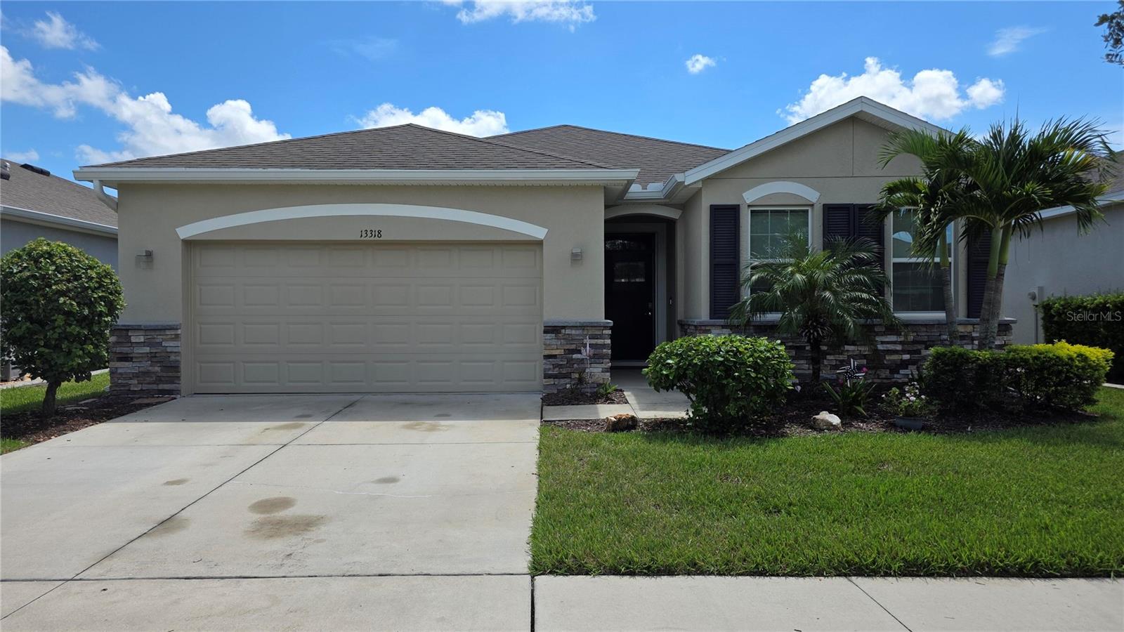13318 WATERLEAF GARDEN CIR - Photo 1