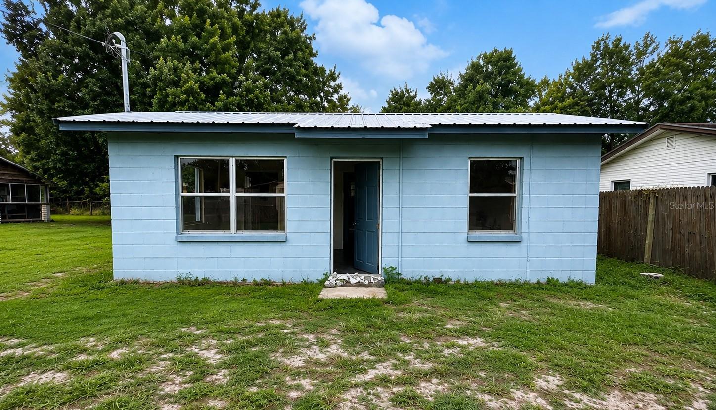 11124 MAHIN LN - Photo 1