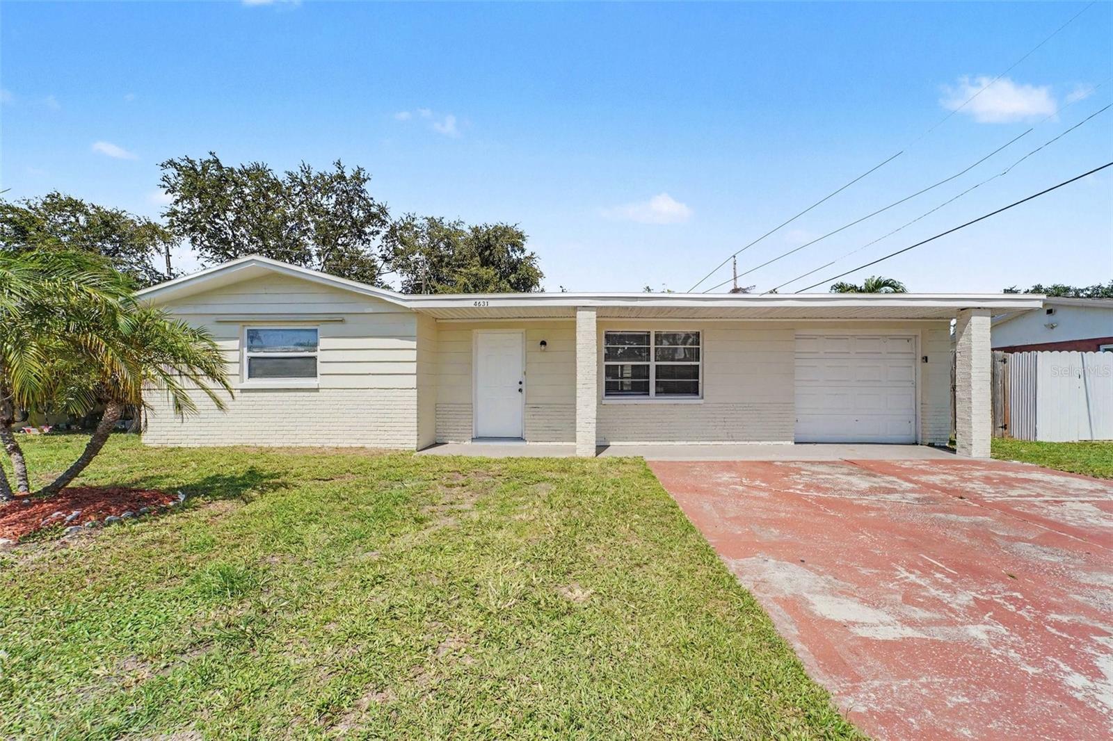 4631 EASTWOOD LN - Photo 1