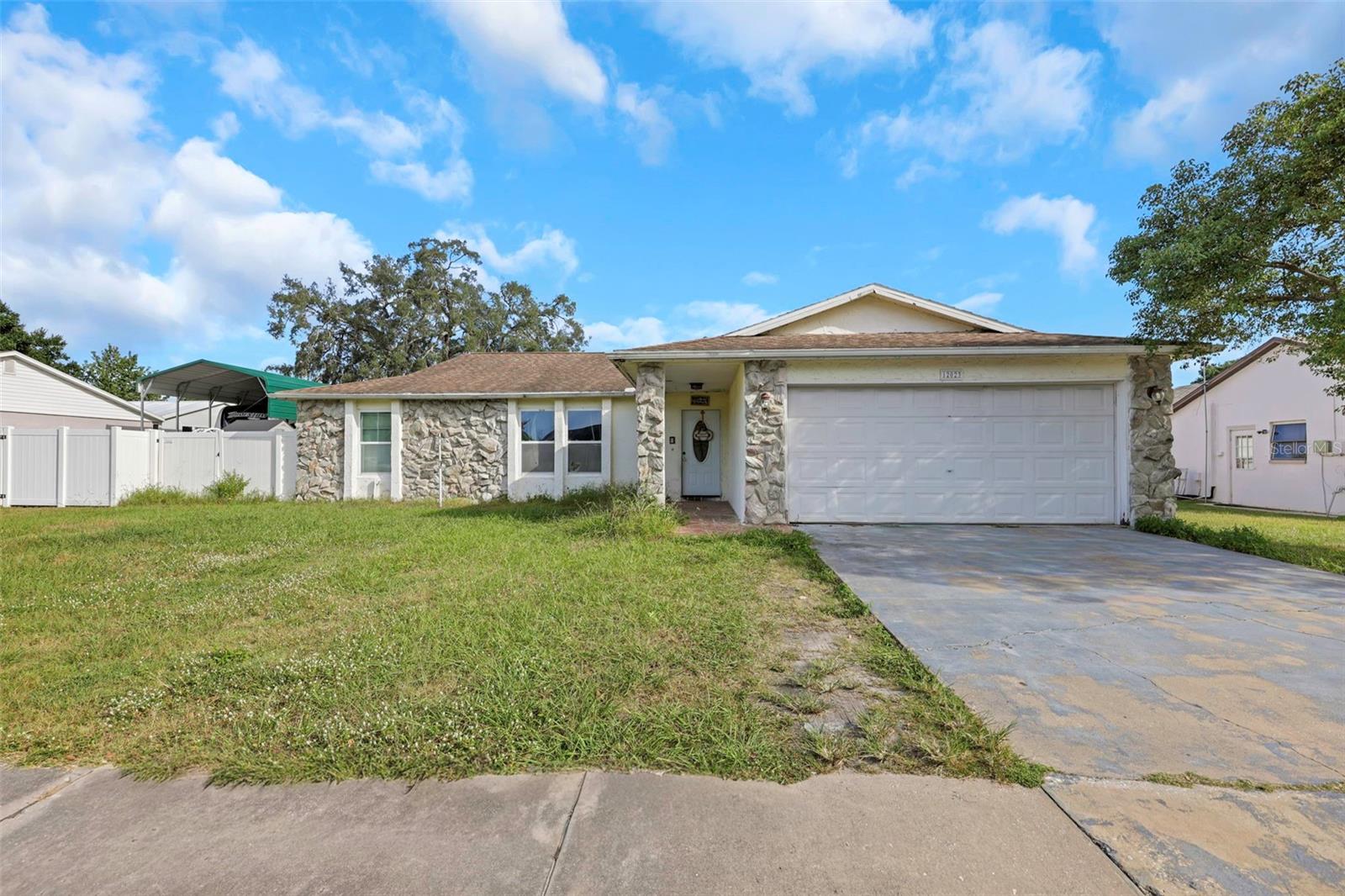 12023 MAHOGANY DR - Photo 1