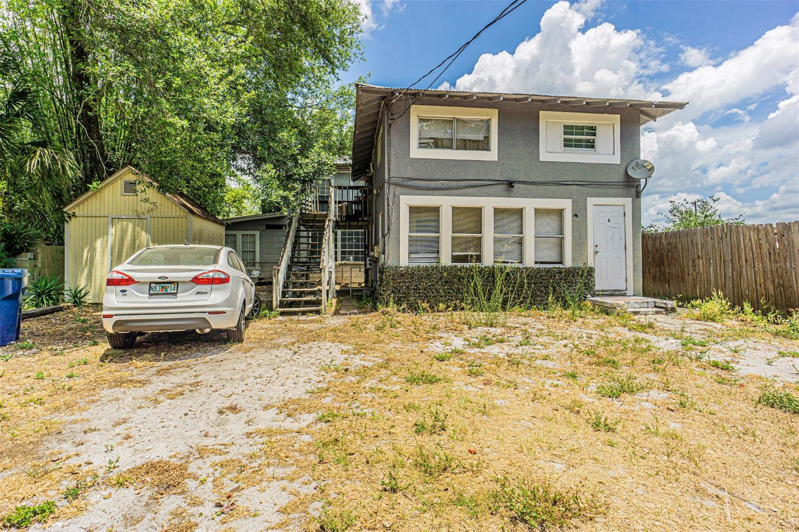 113 W HANLON ST - Photo 1
