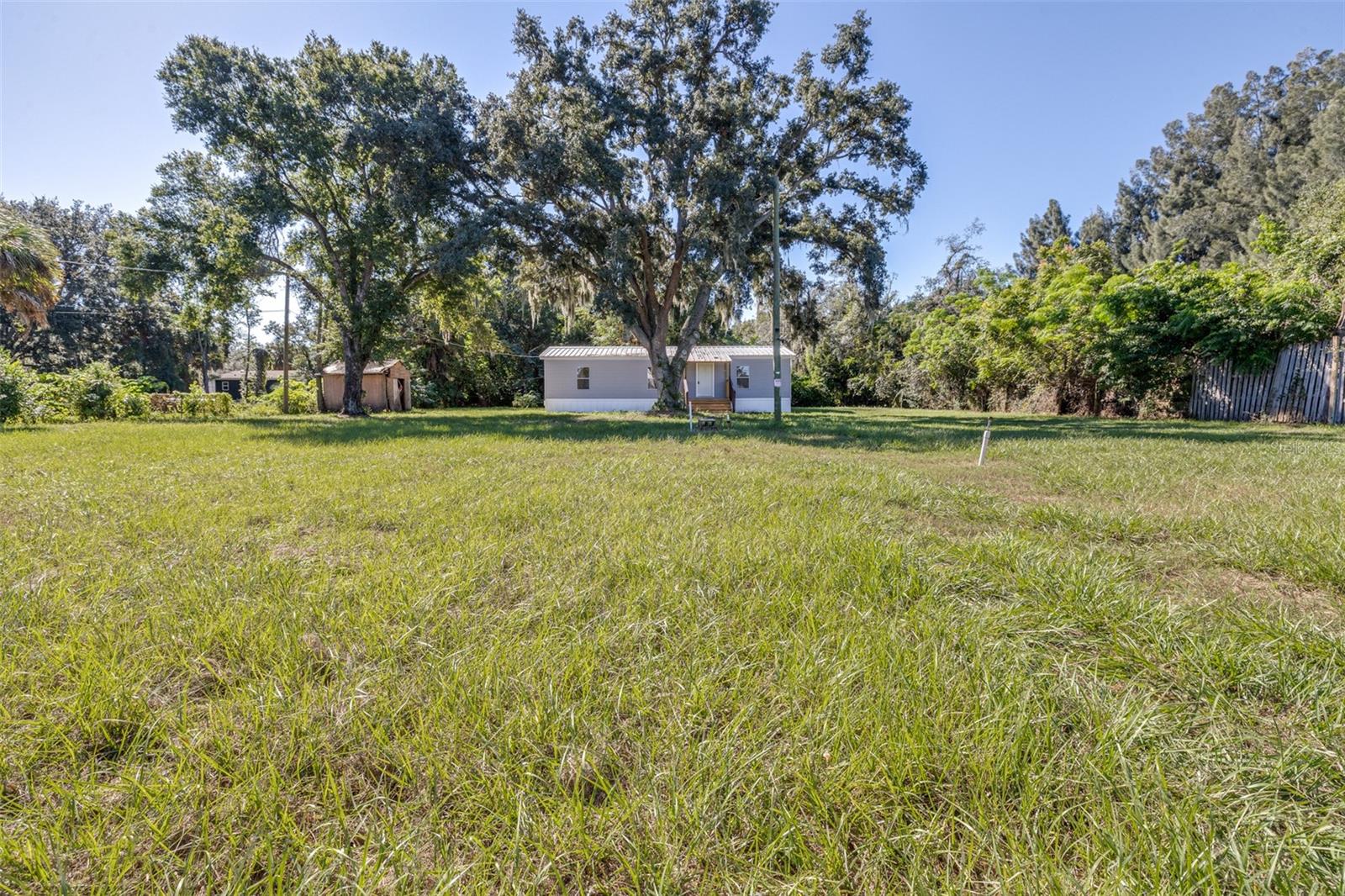 8833 NUNDY AVE - Photo 1