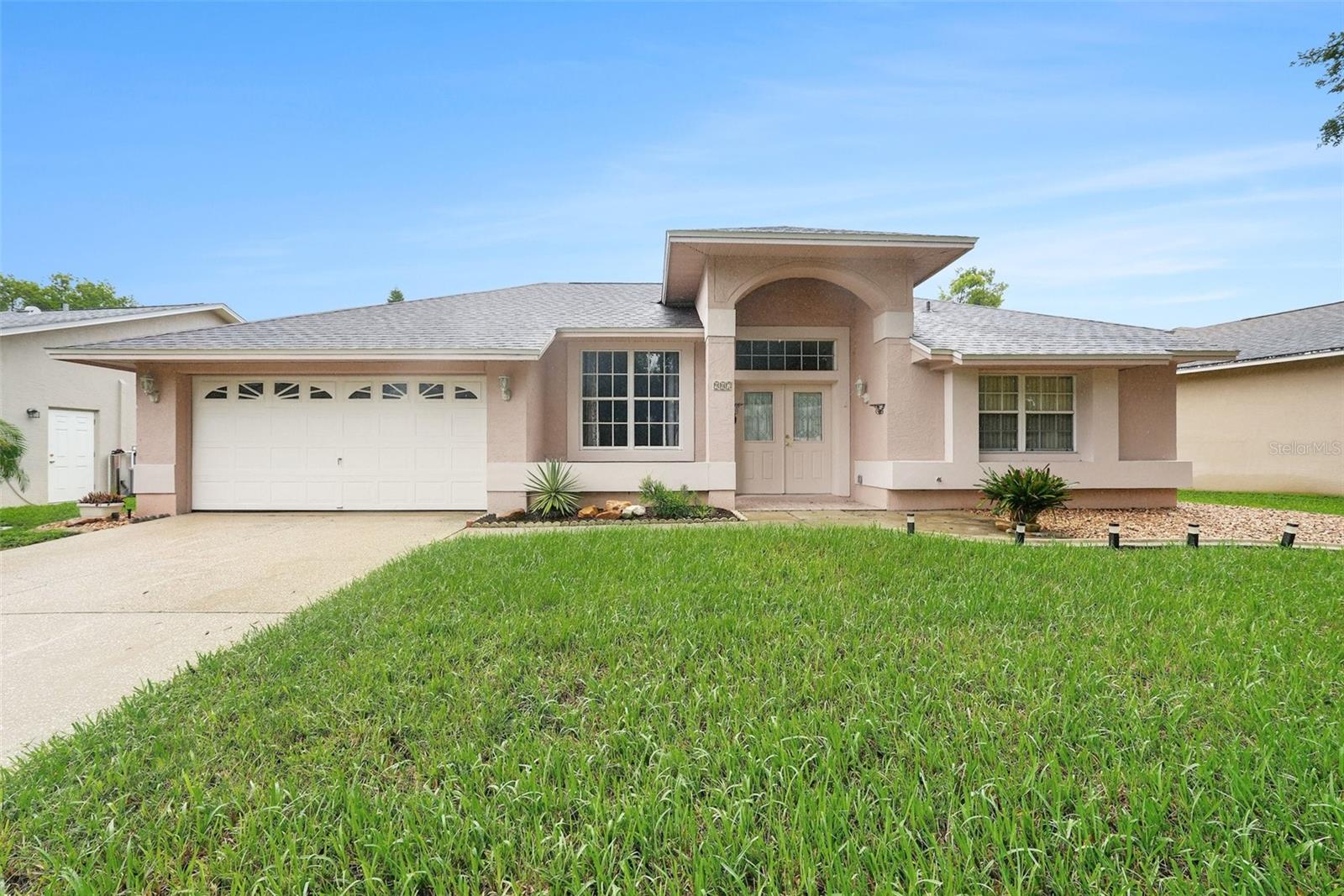 907 BRITTANY PARK BLVD - Photo 1